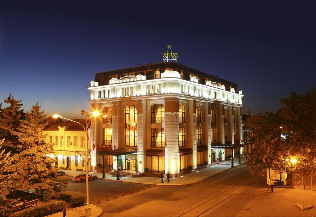 Aleksandrovski Grand Hotel 블라디캅카스 외부 사진